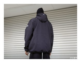 BL29-6701：BALANCE PRAING HANDS SOFT SHELL HOOD JACKET (耐風・耐水ソフトシェル)